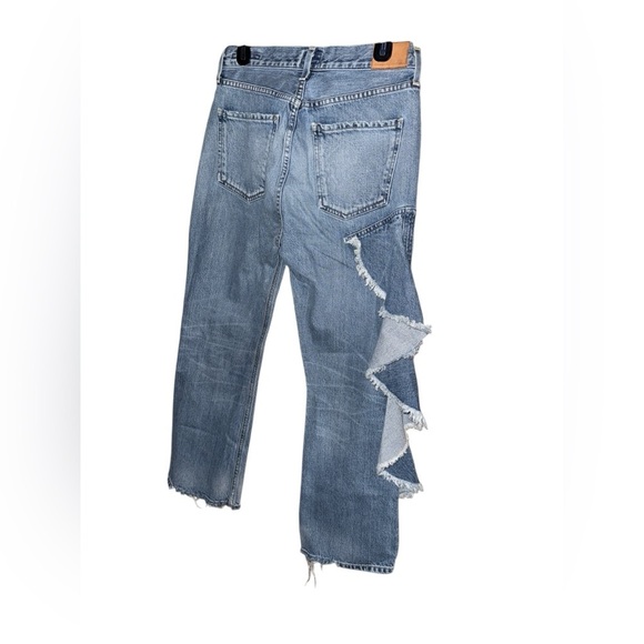 Women's Blue Jeans with ruffle leg. Size 28. - Picture 5 of 5